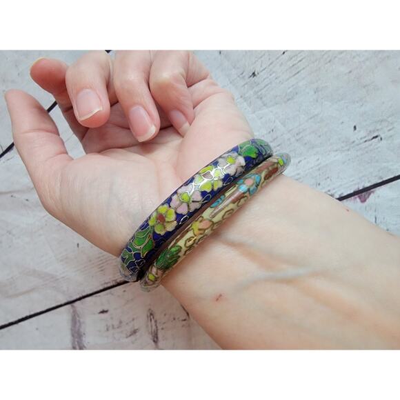 Set 2 Cloisonne Bracelet Bangle Hinged 2.5" Cobalt Blue Flowers Vintage Enamel - Picture 3 of 7
